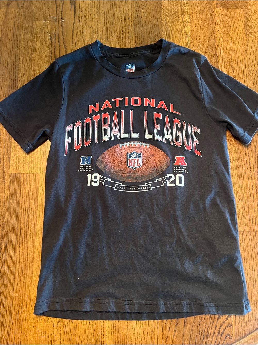 Abercrombie NFL Black Kids National Football League Graphic Tee with Red Accents